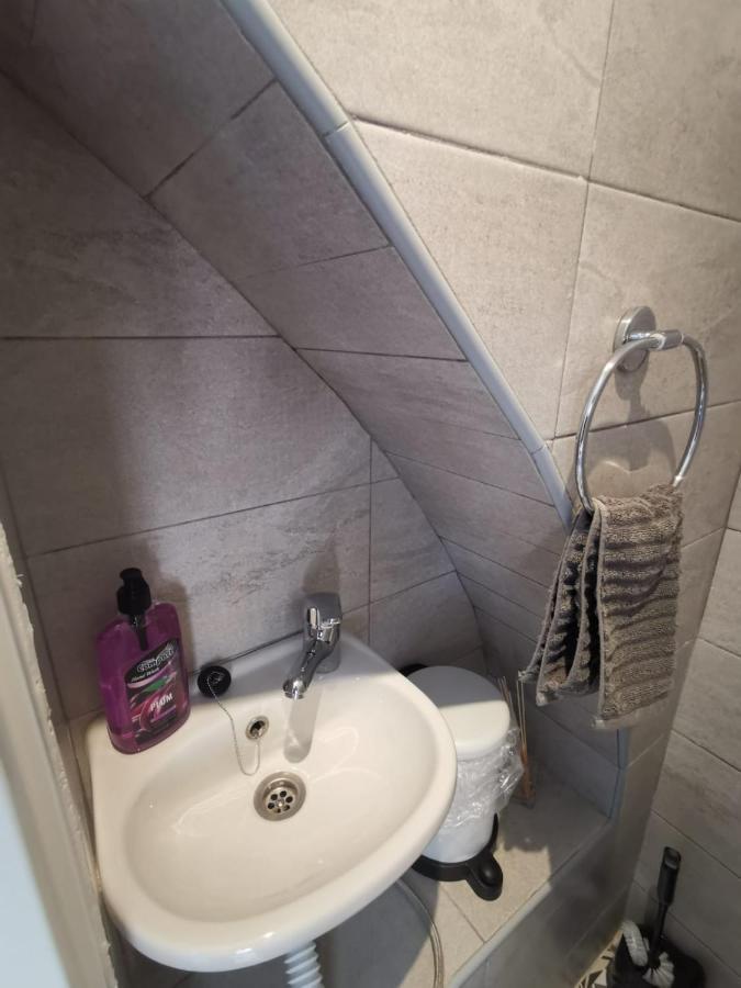 Studio Apartment In 瓦莱塔 外观 照片